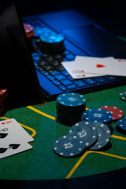 Evolution Gaming baccarat table with live dealer and player interface showing betting options